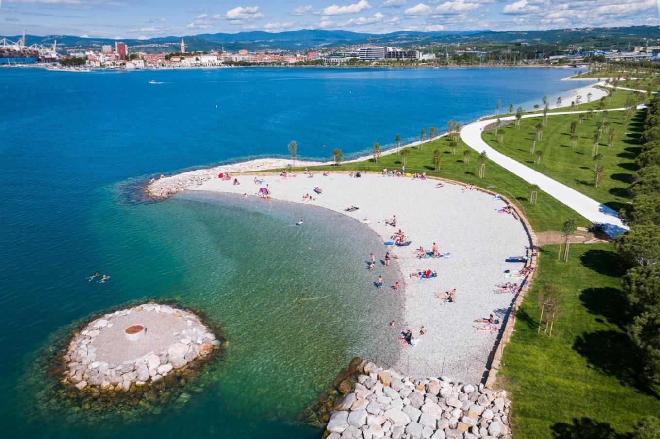 Villa Blue Sky - Hrvatini Koper Bagian luar foto